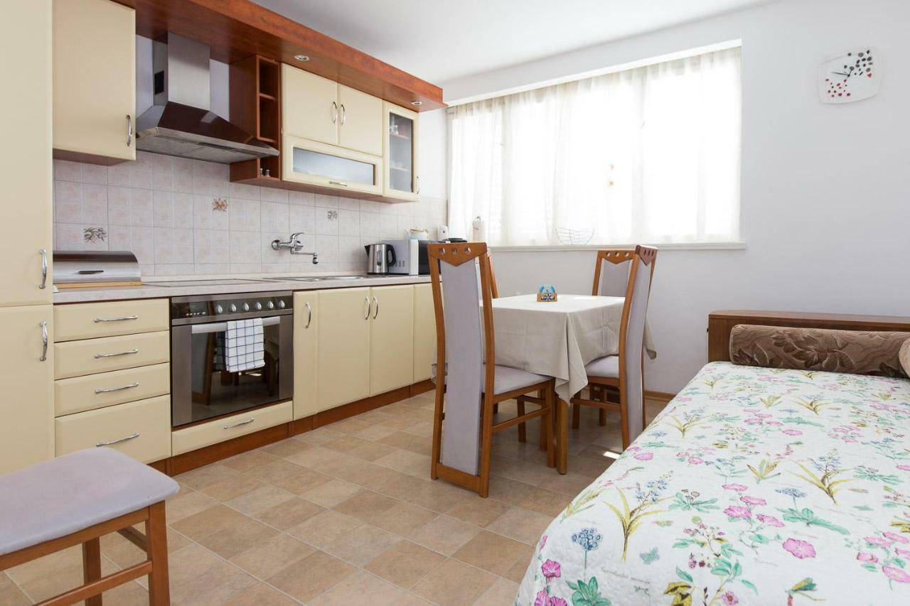 Apartment Babic Fiume Esterno foto
